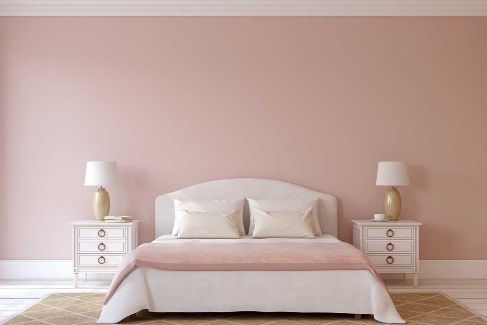 Roze op de muur in de slaapkamer: durf voor deze kleur te kiezen