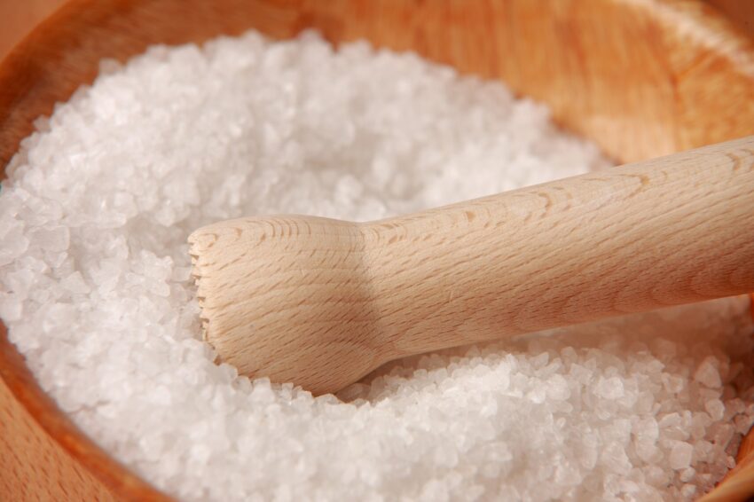 Hoe wordt zout gewonnen en hoe wordt het verwerkt tot strooizout